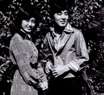 山口百恵の若い頃画像㊻1976年（17歳）