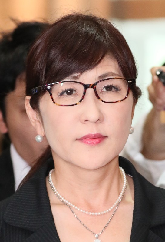 稲田朋美の画像60枚2017年（58歳）