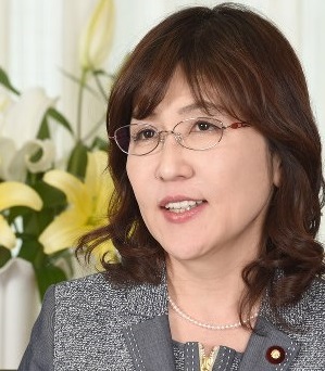 稲田朋美の画像71枚2017年（58歳）