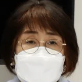 山根温子