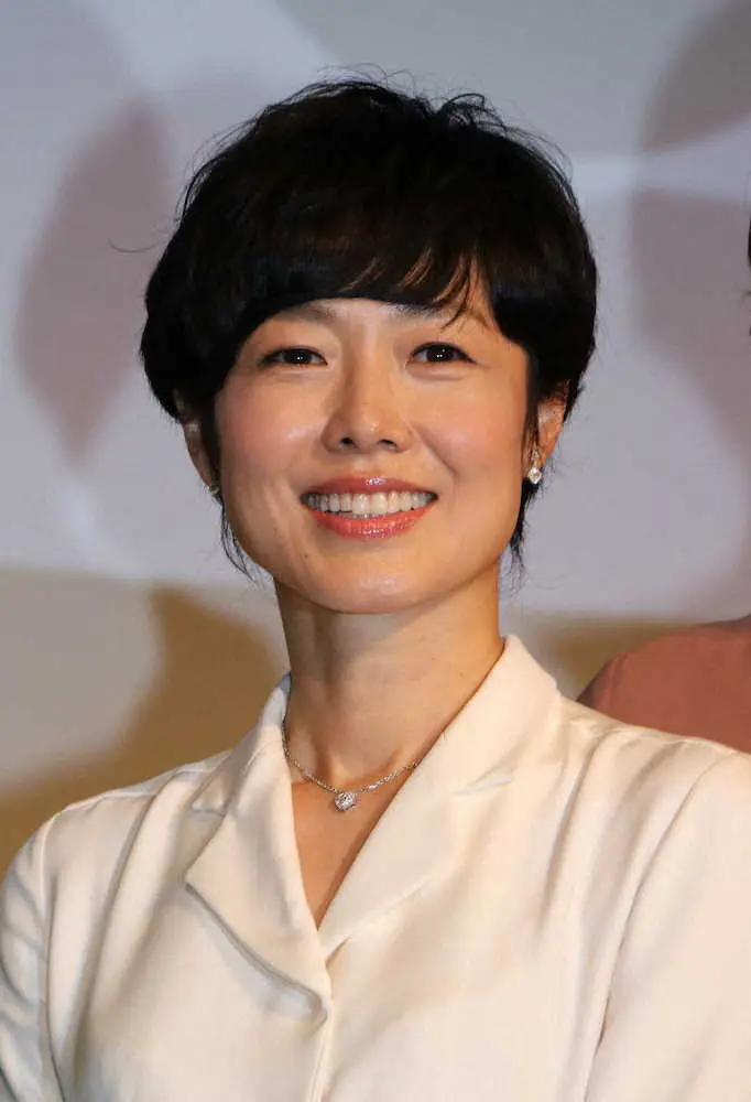 有働由美子の画像2023年(54歳)