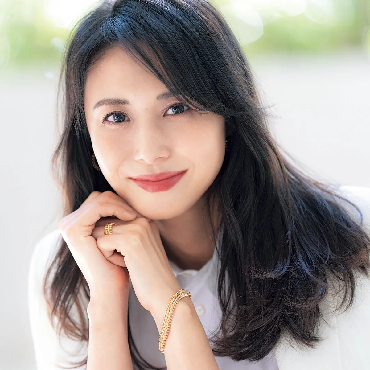 モデル期の松嶋菜々子 分け目ヘアで顔立ちを強調