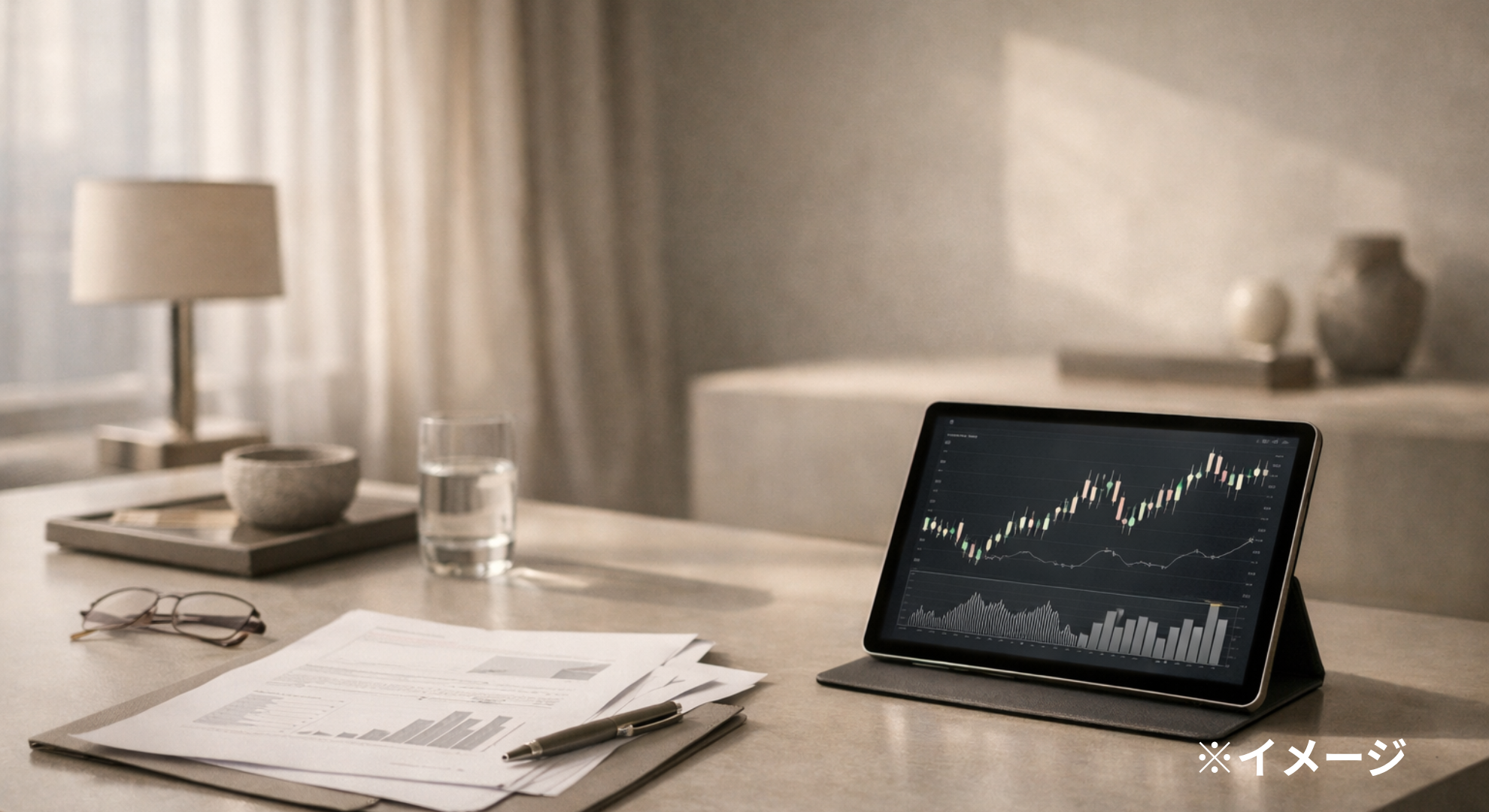 石原さとみ 資産運用と高所得層の資産管理を想起させる金融イメージ